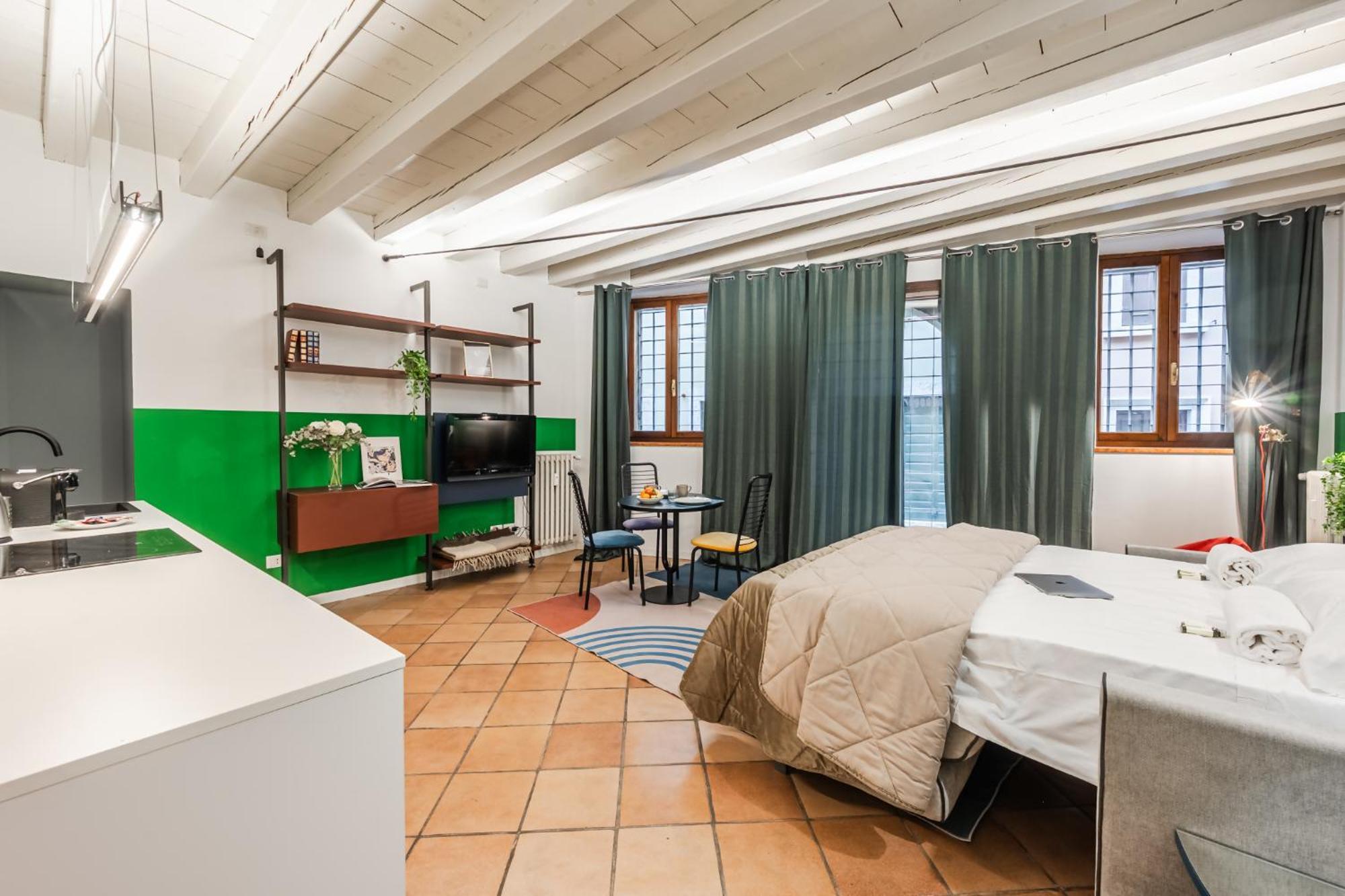 Riverwalk Al Castello Indipendent Apartments Verona Exterior photo