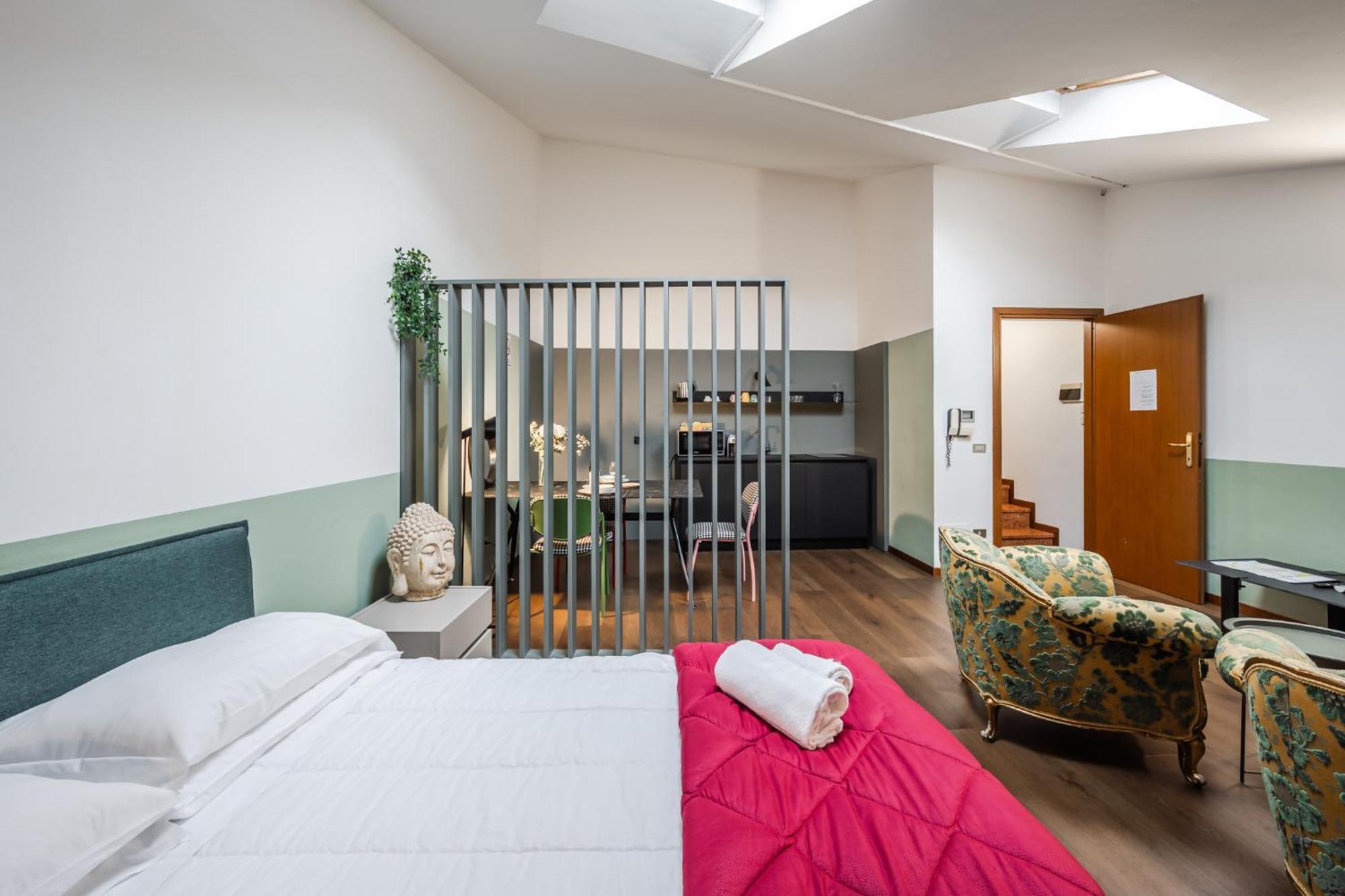 Riverwalk Al Castello Indipendent Apartments Verona Exterior photo